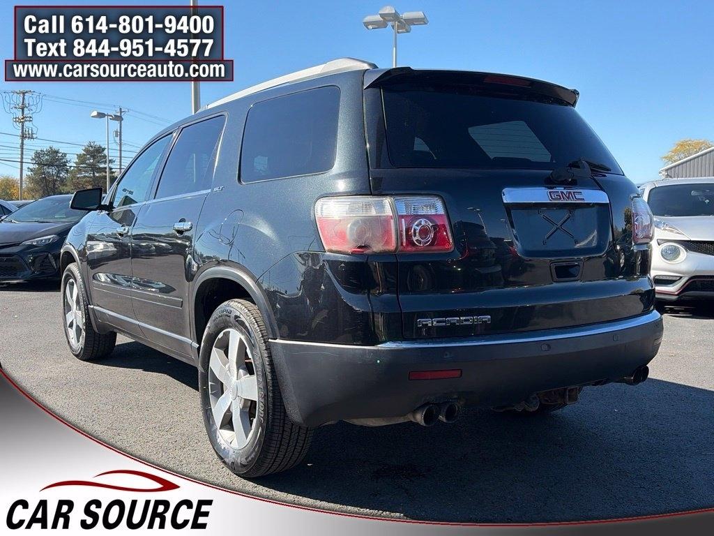 GMC Acadia  2011