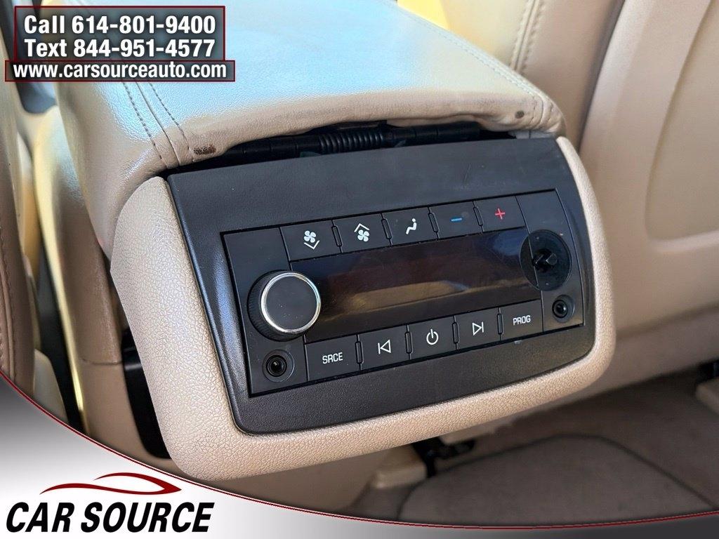 GMC Acadia  2011