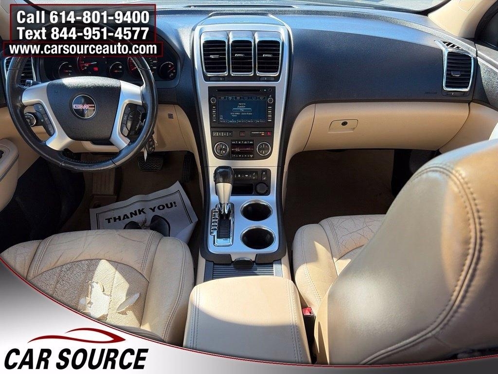 GMC Acadia  2011