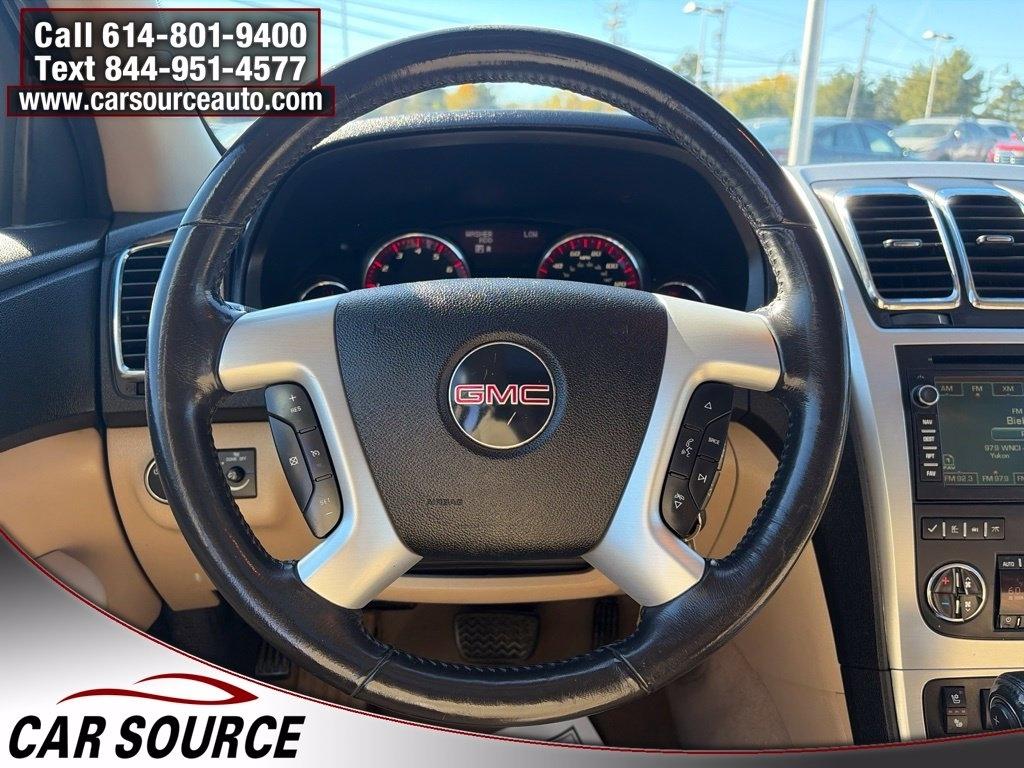 GMC Acadia  2011