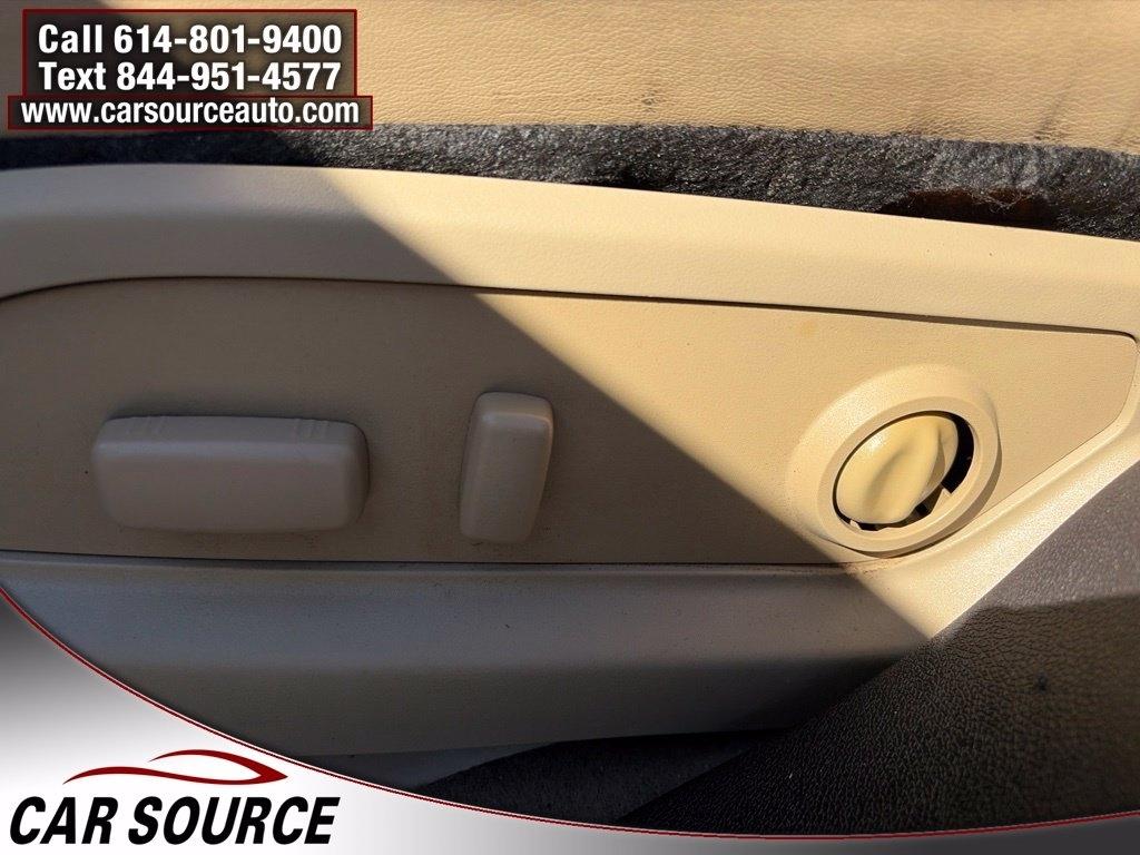 GMC Acadia  2011