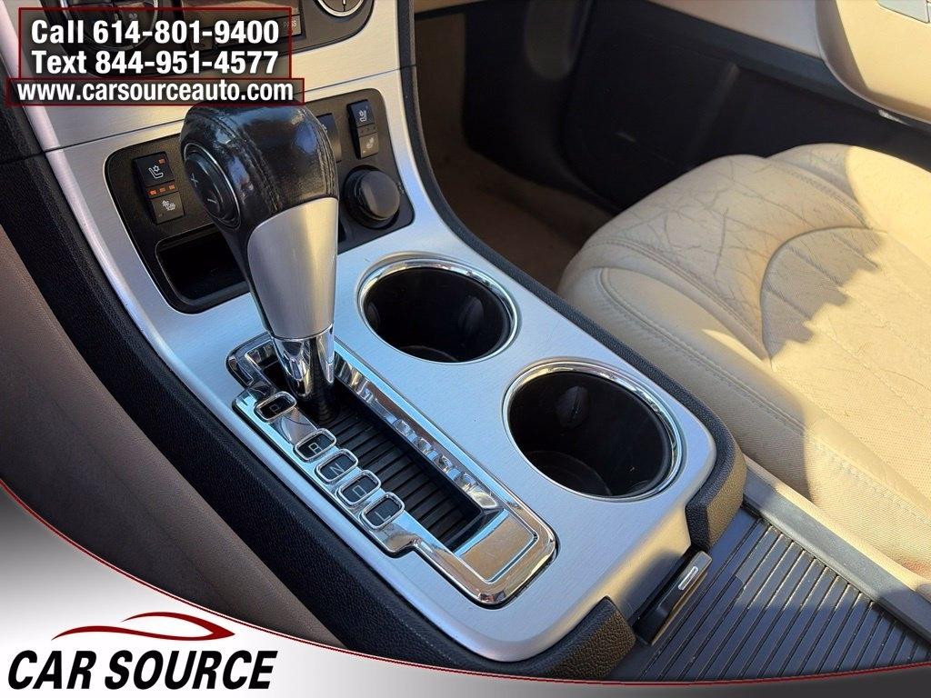 GMC Acadia  2011