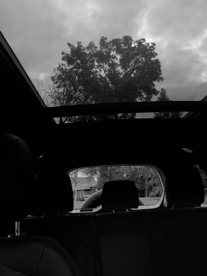 Land Rover Defender photo 21