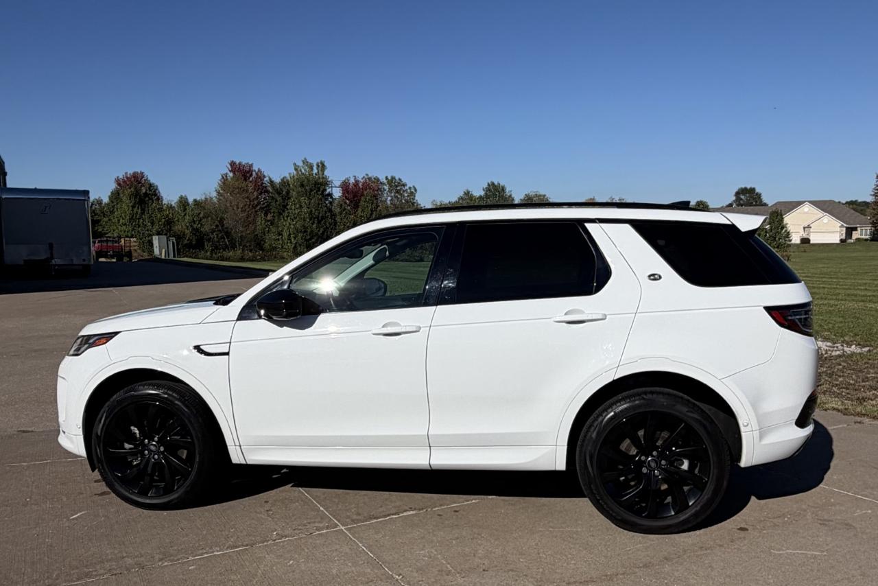 Land Rover Discovery Sport photo 5