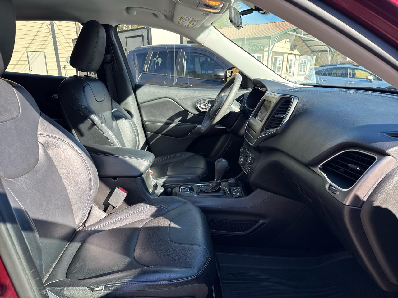 Jeep Cherokee Latitude 4WD 2019