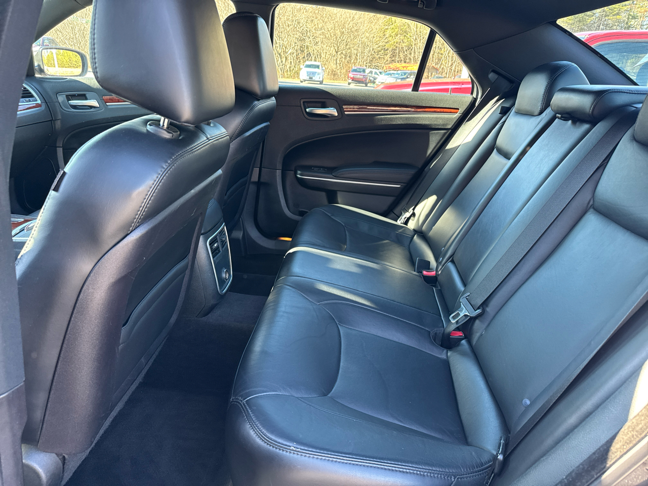 Chrysler 300 RWD 2013