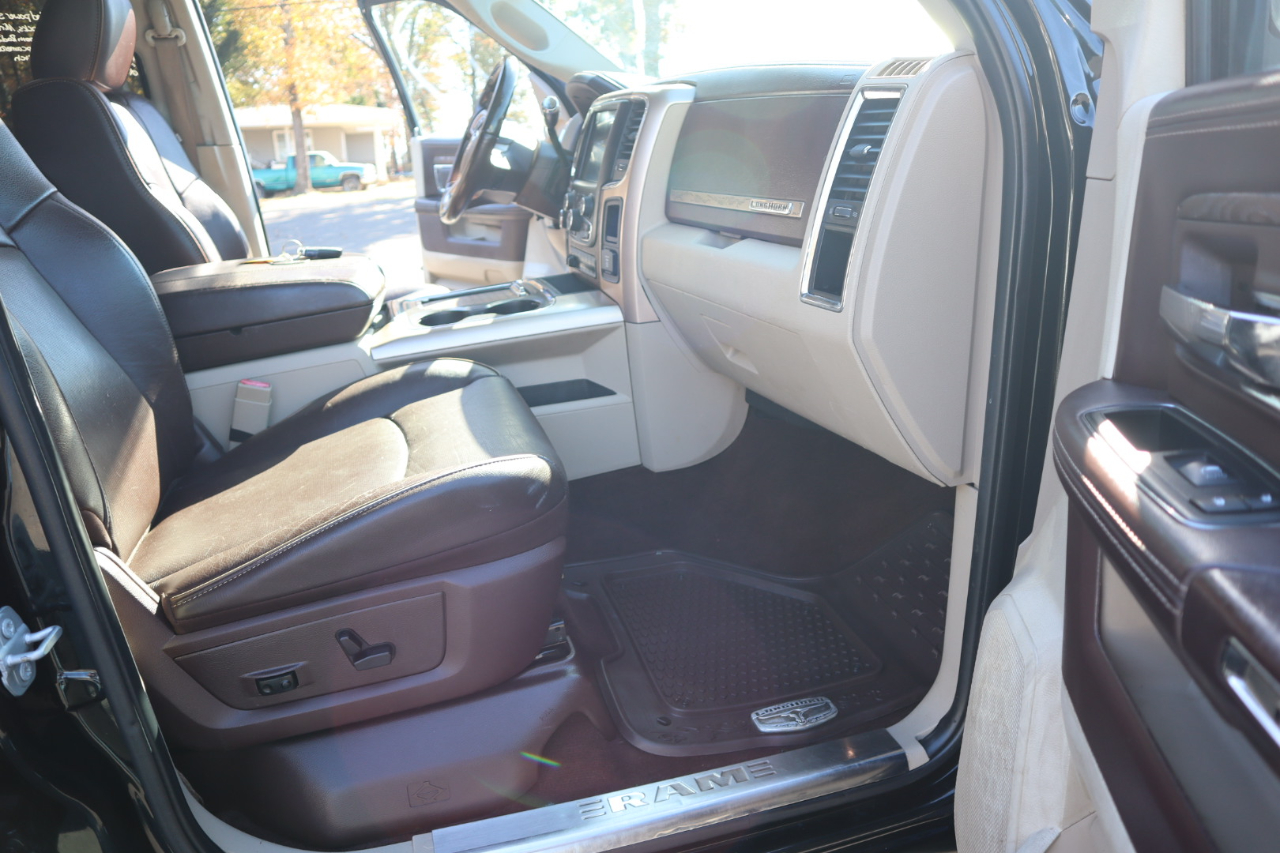 RAM 2500 Longhorn 4x4 Crew Cab 6'4" Box 2017