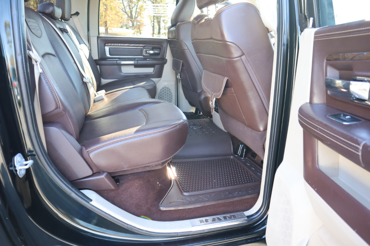 RAM 2500 Longhorn 4x4 Crew Cab 6'4" Box 2017