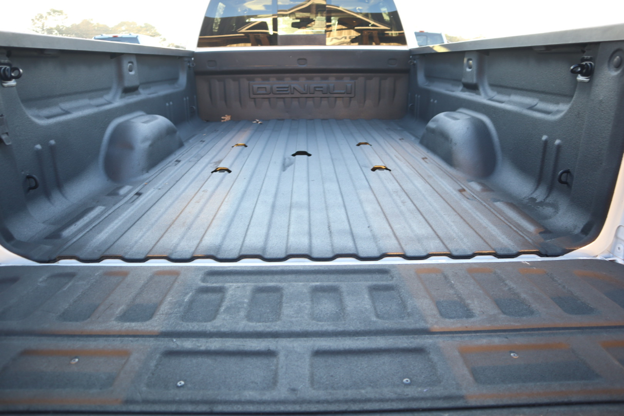 GMC Sierra 3500HD 4WD Crew Cab 167.7" Denali 2018