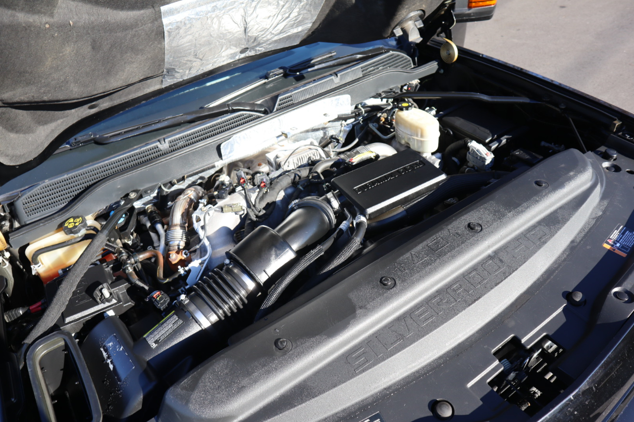 Chevrolet Silverado 2500HD 4WD Crew Cab 153.7" LTZ 2017