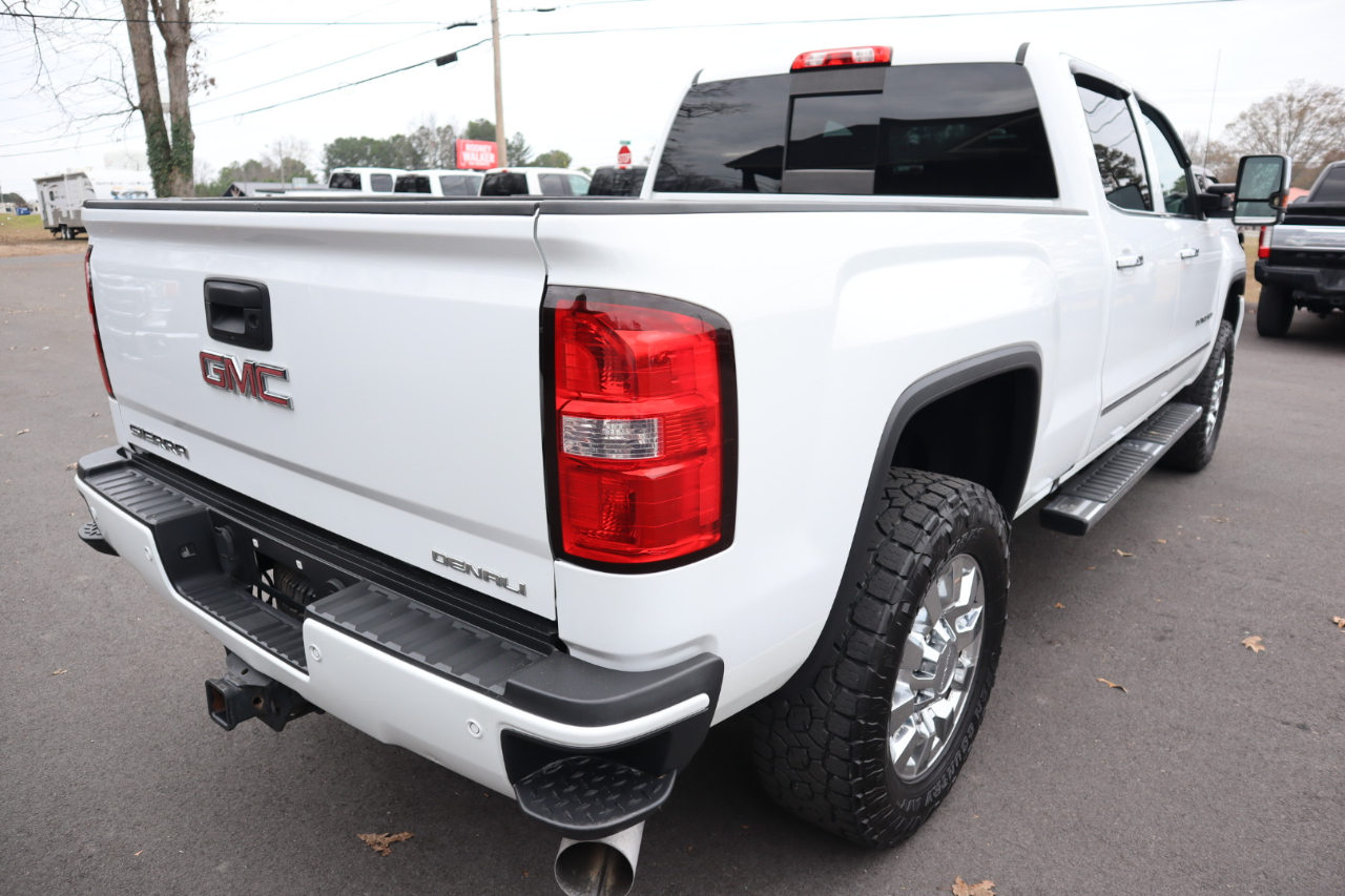 GMC Sierra 2500HD 4WD Crew Cab 153.7" Denali 2016