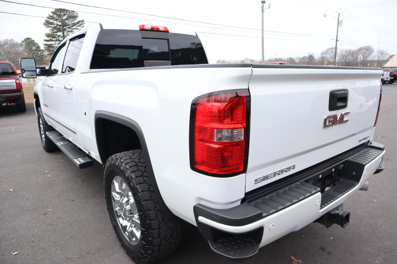 GMC Sierra 2500HD 4WD Crew Cab 153.7" Denali 2016