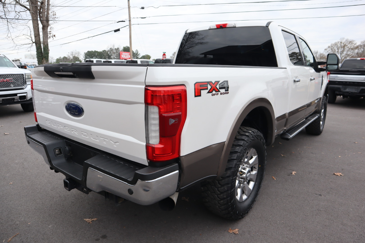 Ford Super Duty F-250 SRW Lariat 4WD Crew Cab 6.75' Box 2017