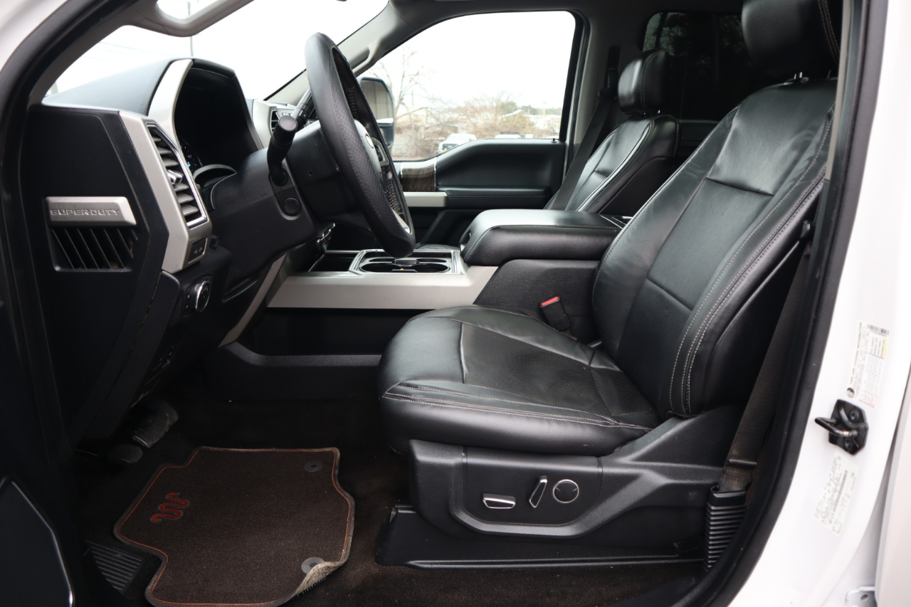 Ford Super Duty F-250 SRW Lariat 4WD Crew Cab 6.75' Box 2017