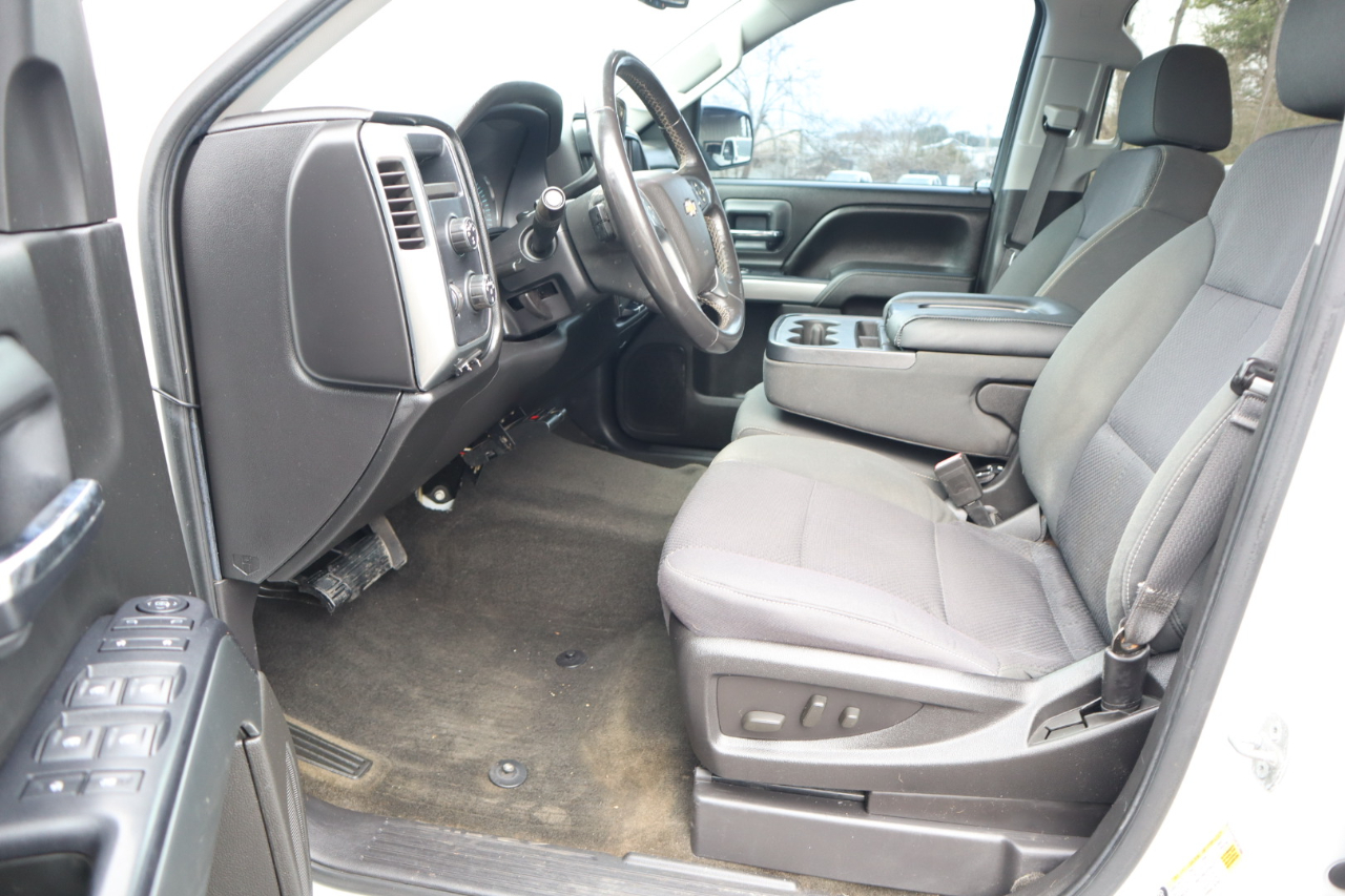 Chevrolet Silverado 1500 4WD Crew Cab 143.5" LT w/1LT 2015