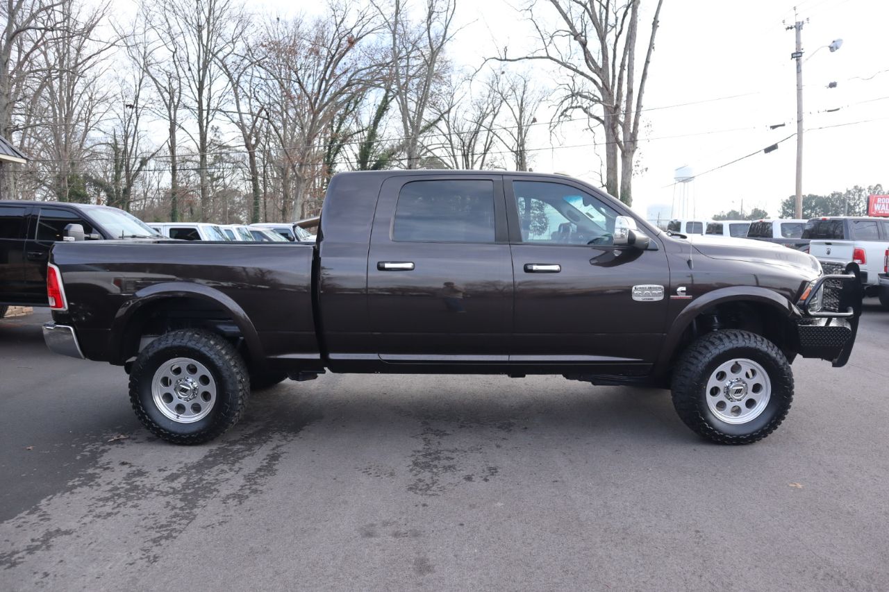 RAM 2500 4WD Mega Cab 160.5" Longhorn 2016