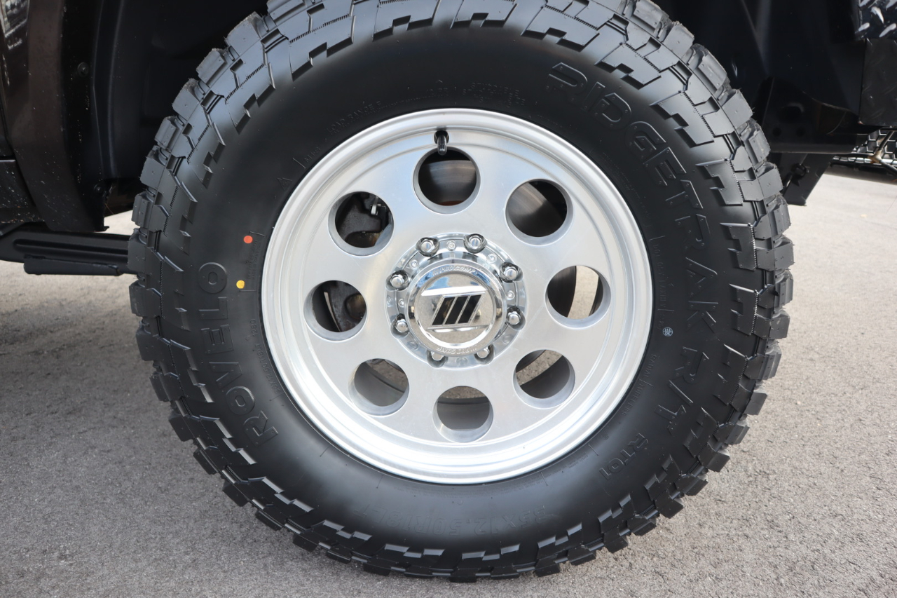 RAM 2500 4WD Mega Cab 160.5" Longhorn 2016