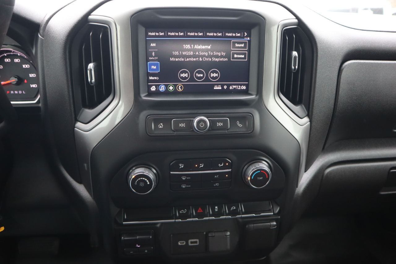 Chevrolet Silverado 2500HD 4WD Crew Cab 159" Custom 2022