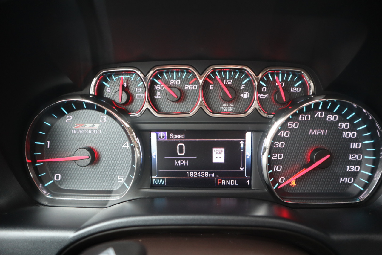 Chevrolet Silverado 2500HD 4WD Crew Cab 153.7" LTZ 2018