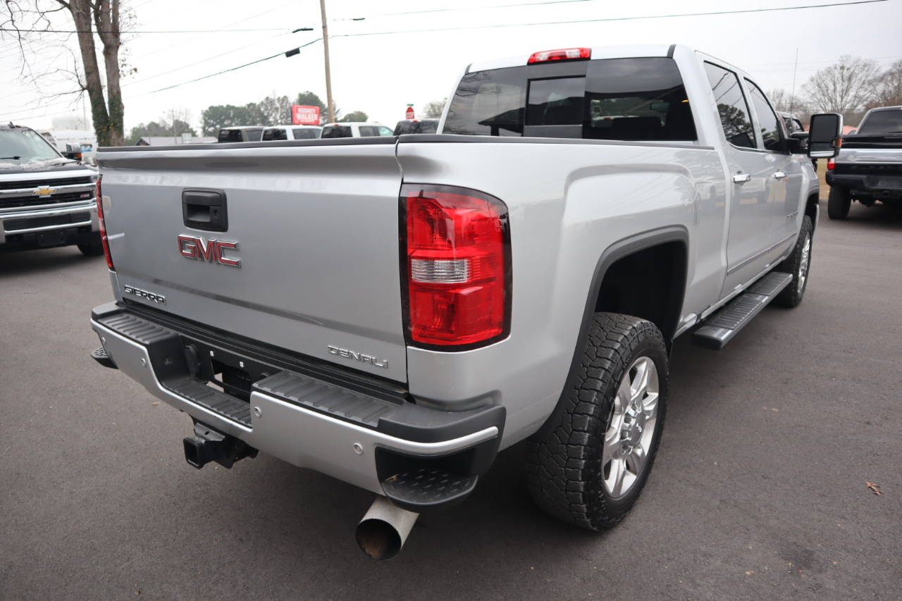 GMC Sierra 2500HD 4WD Crew Cab 153.7" Denali 2019