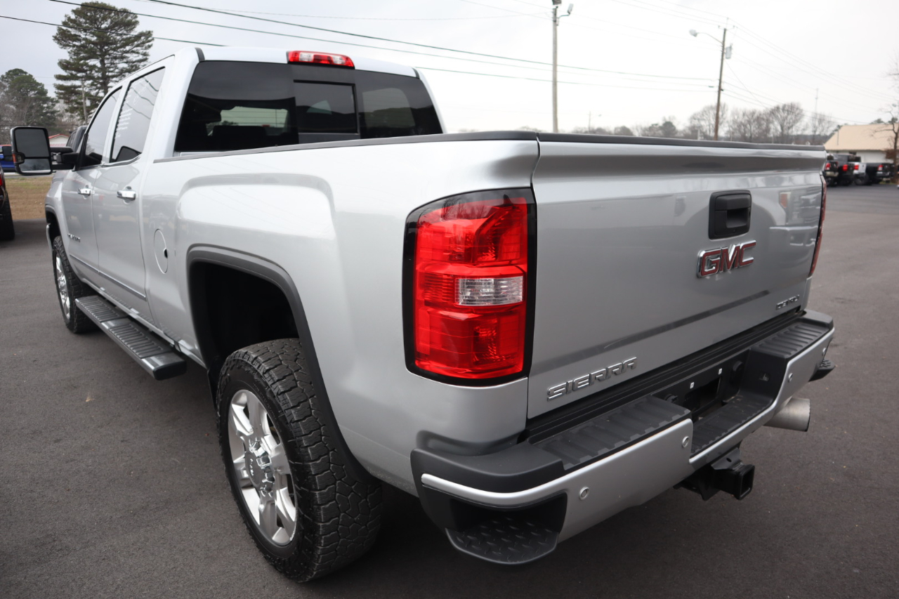GMC Sierra 2500HD 4WD Crew Cab 153.7" Denali 2019