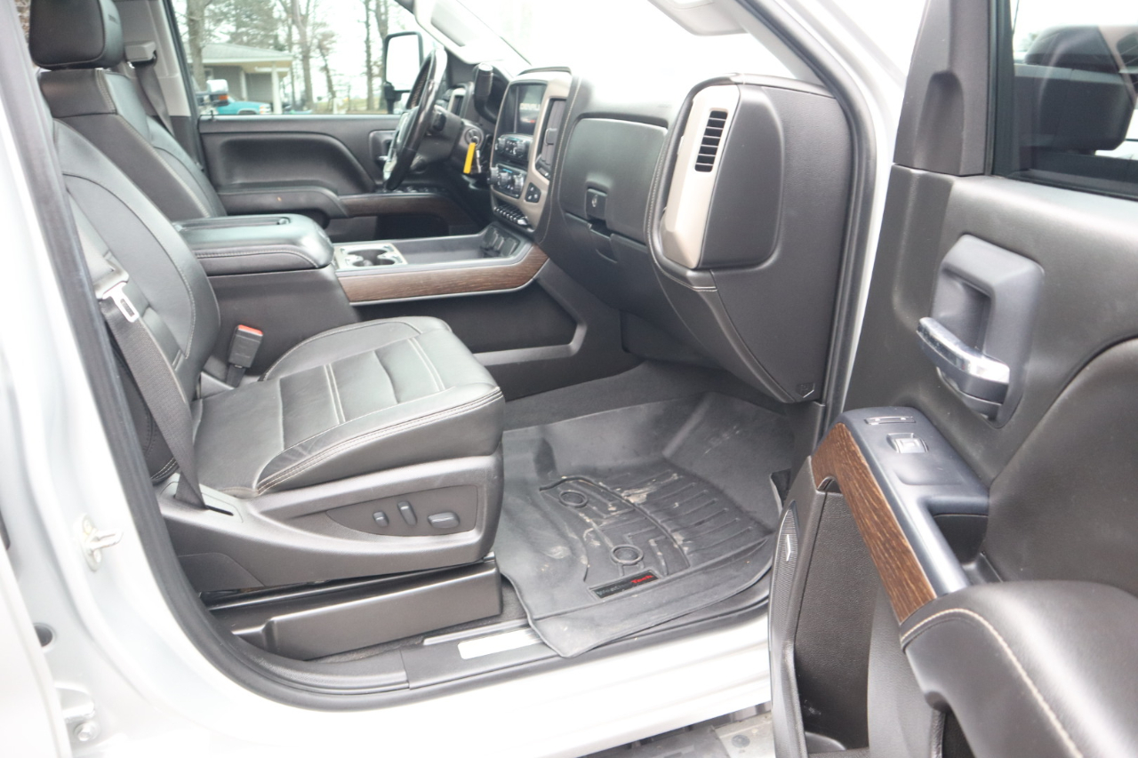 GMC Sierra 2500HD 4WD Crew Cab 153.7" Denali 2019