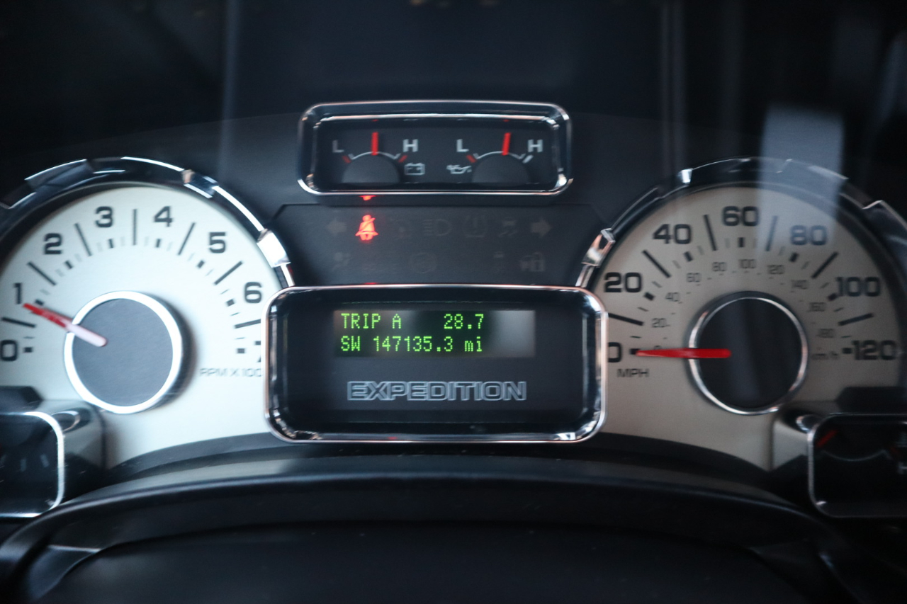 Ford Expedition 2WD 4dr Limited 2012