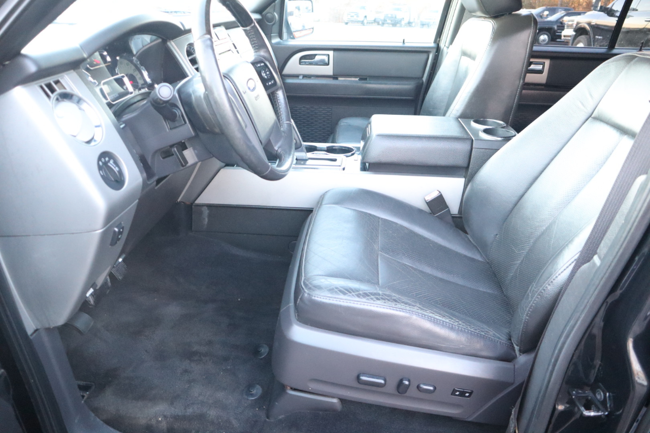 Ford Expedition 2WD 4dr Limited 2012