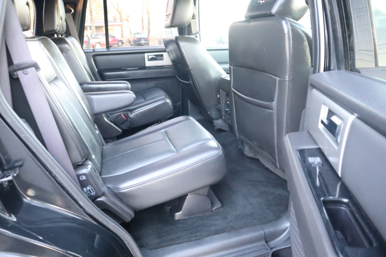 Ford Expedition 2WD 4dr Limited 2012