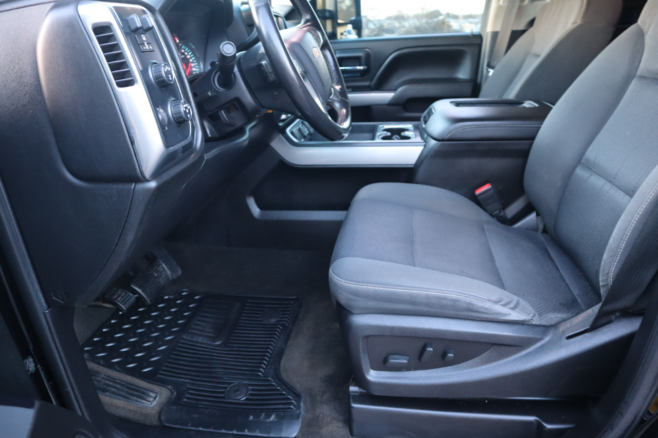 Chevrolet Silverado 2500HD 4WD Crew Cab 153.7" LT 2018