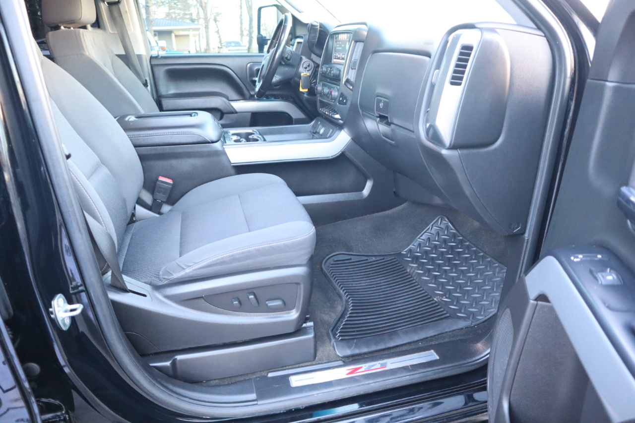 Chevrolet Silverado 2500HD 4WD Crew Cab 153.7" LT 2018