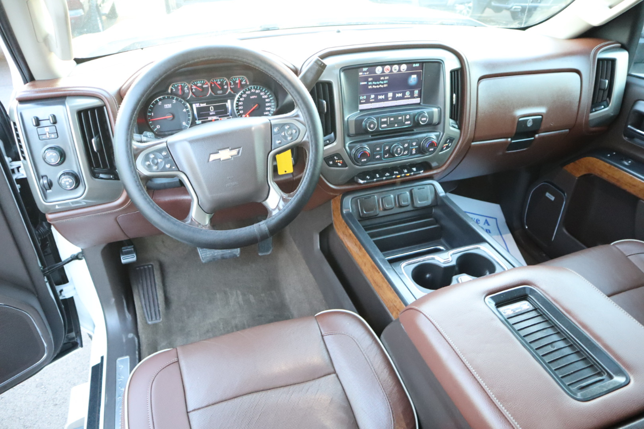 Chevrolet Silverado 2500HD 4WD Crew Cab 153.7" High Country 2018