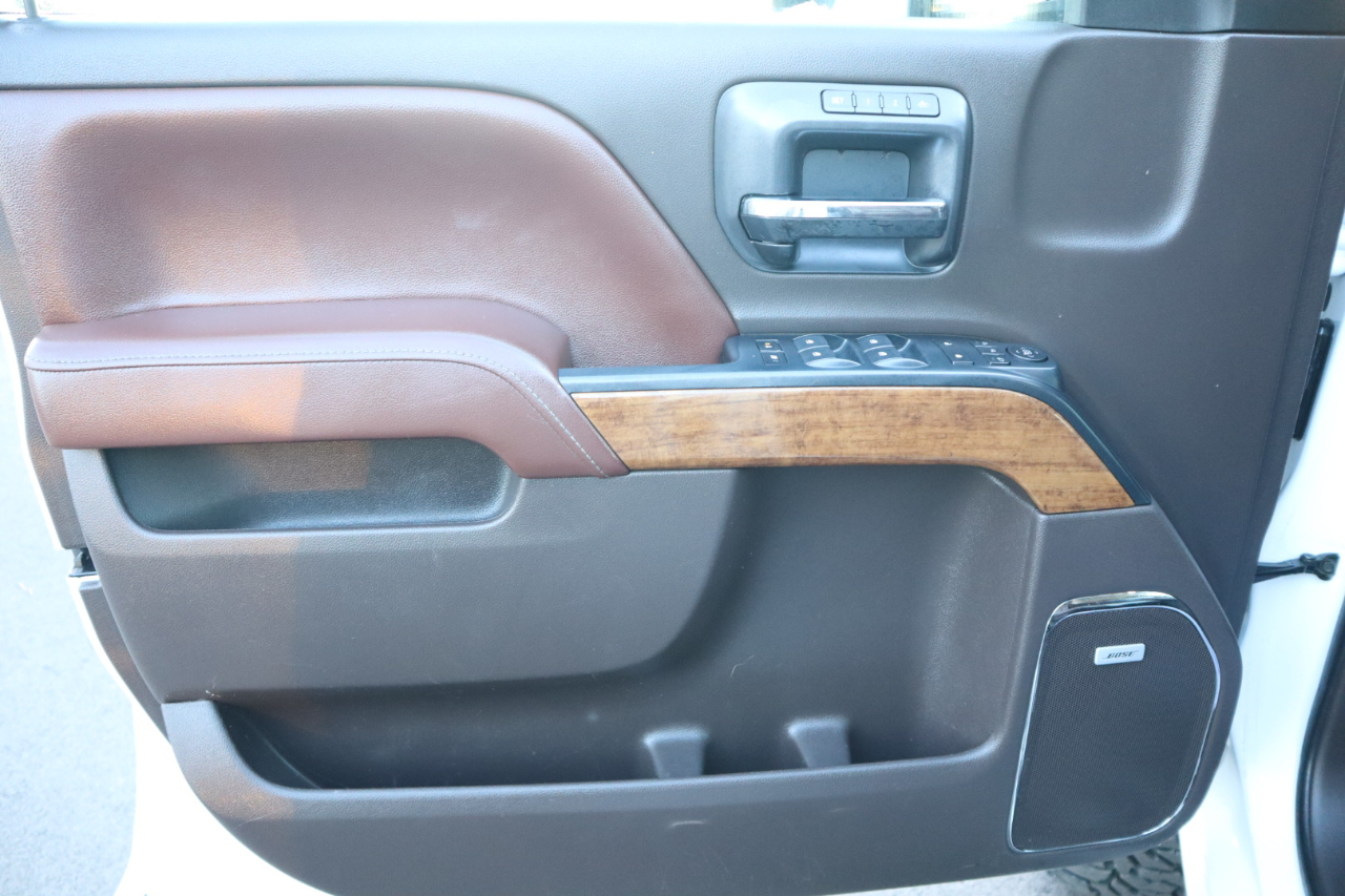 Chevrolet Silverado 2500HD 4WD Crew Cab 153.7" High Country 2018