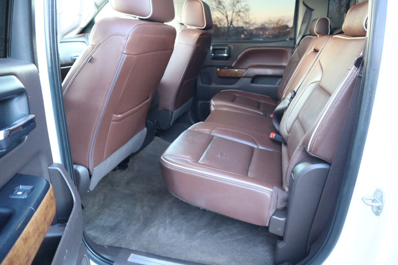 Chevrolet Silverado 2500HD 4WD Crew Cab 153.7" High Country 2018