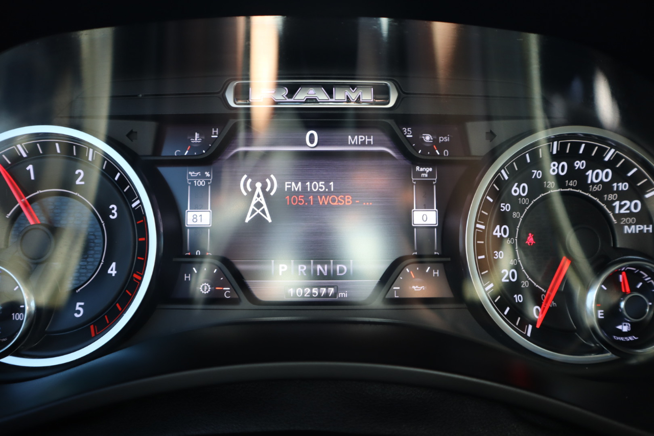 RAM 3500 Laramie 4x4 Crew Cab 8' Box 2019