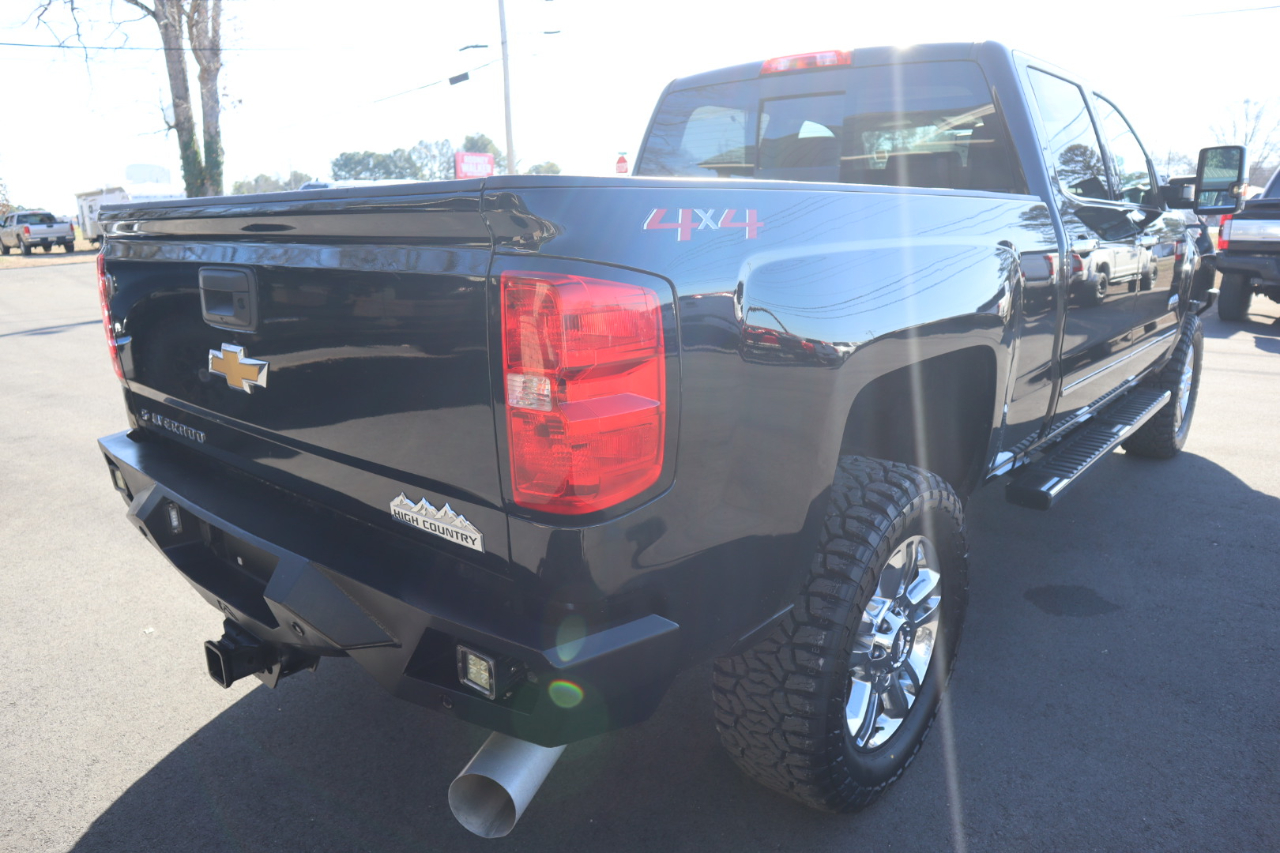 Chevrolet Silverado 2500HD 4WD Crew Cab 153.7" High Country 2019