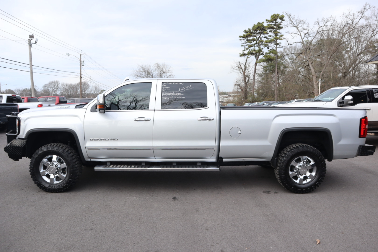 GMC Sierra 3500HD 4WD Crew Cab 167.7" Denali 2018