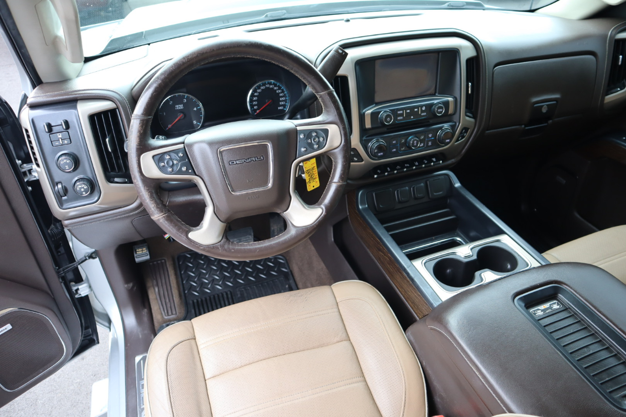GMC Sierra 3500HD 4WD Crew Cab 167.7" Denali 2018