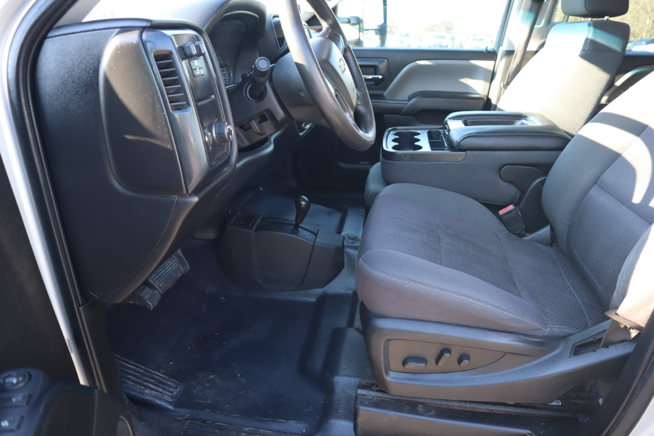 Chevrolet Silverado 3500HD 4WD Crew Cab 171.5" WB, 59.06" CA WT 2016