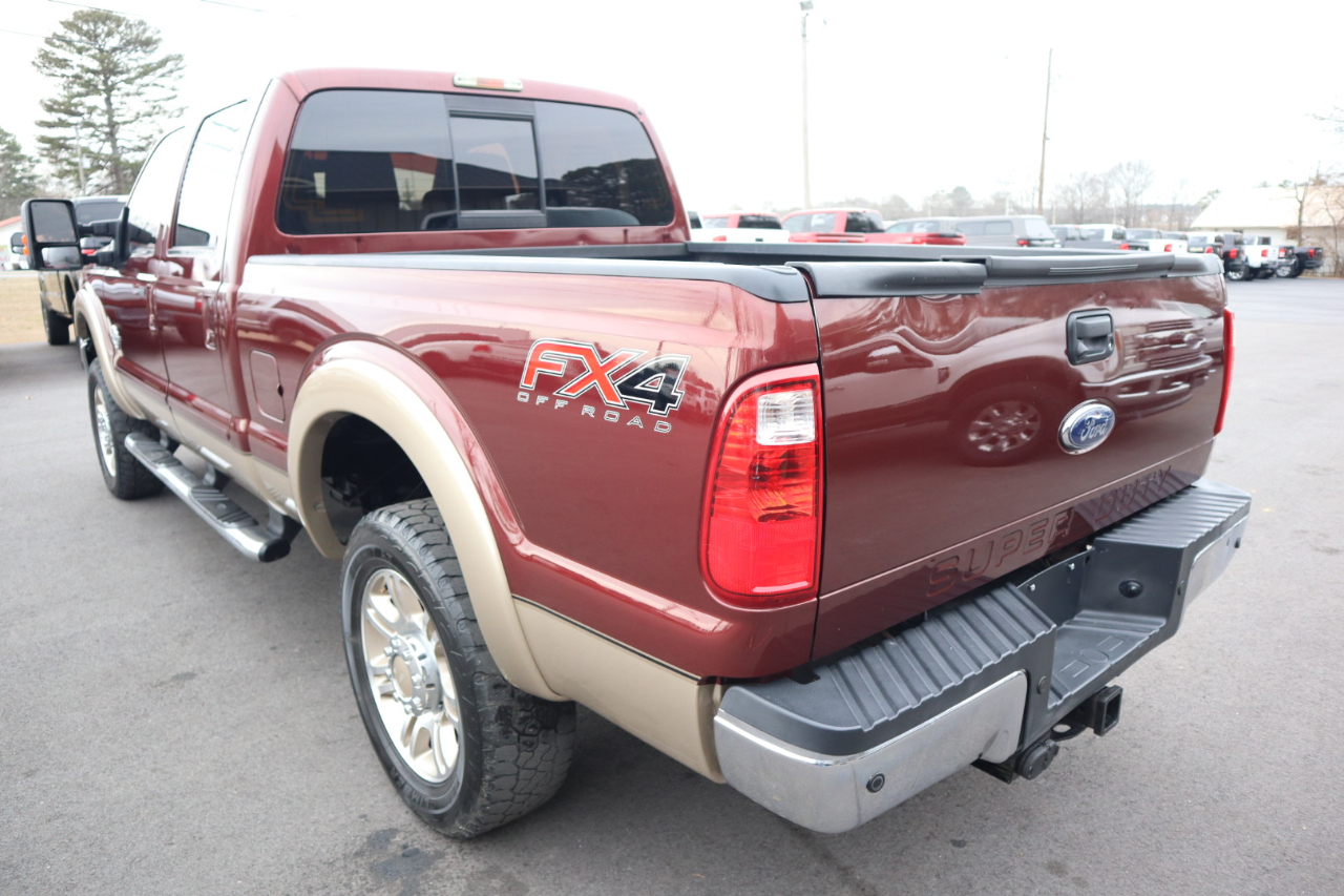 Ford Super Duty F-250 SRW 4WD Crew Cab 156" Lariat 2012