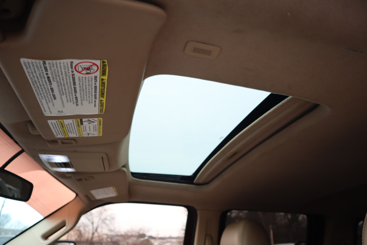 Ford Super Duty F-250 SRW 4WD Crew Cab 156" Lariat 2012