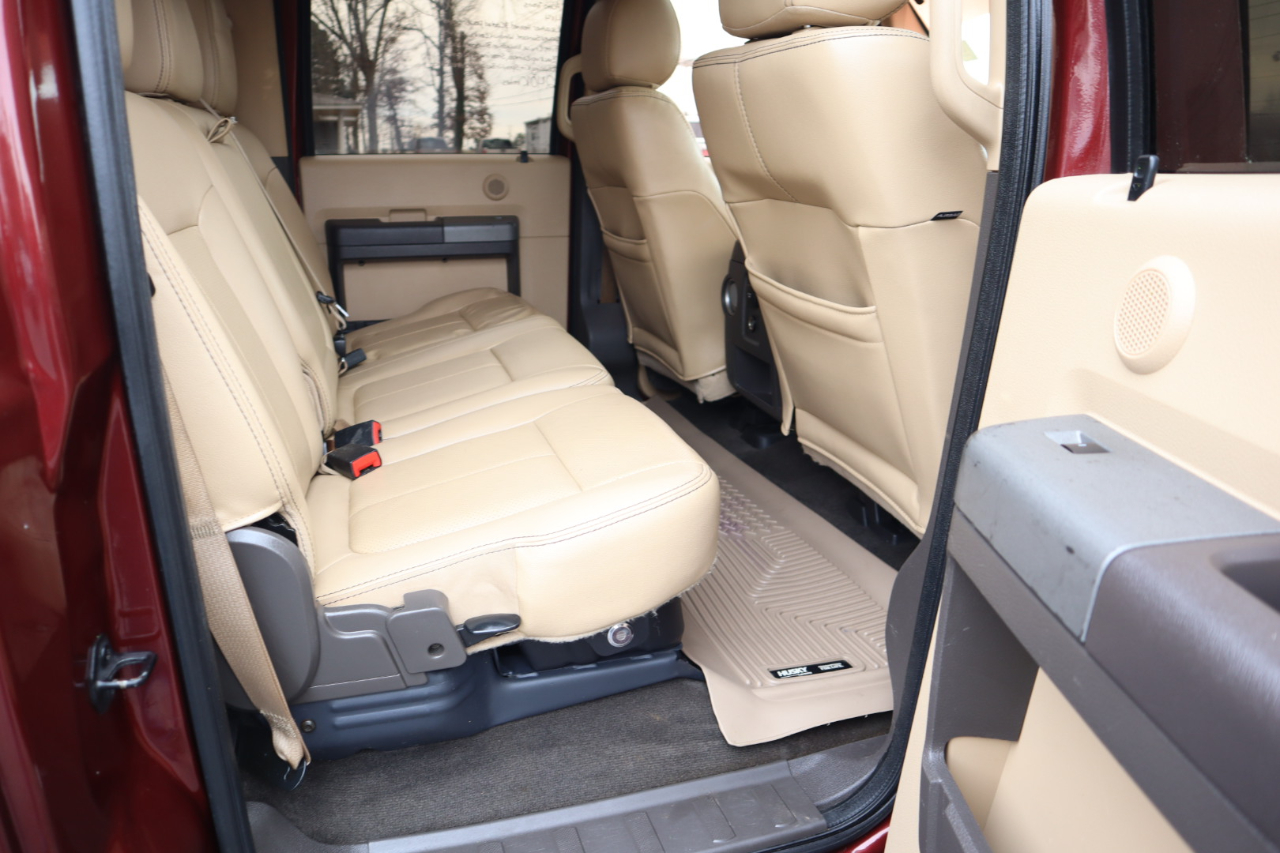 Ford Super Duty F-250 SRW 4WD Crew Cab 156" Lariat 2012