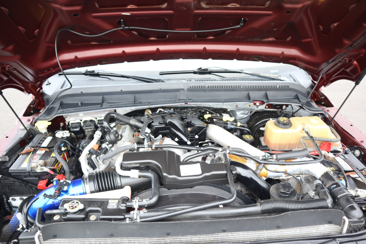 Ford Super Duty F-250 SRW 4WD Crew Cab 156" Lariat 2012