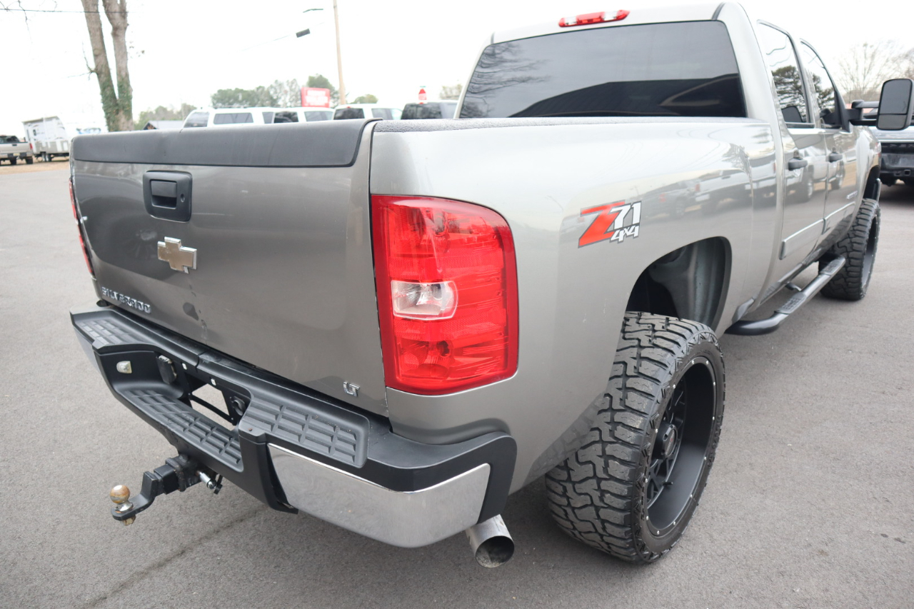 Chevrolet Silverado 2500HD 4WD Crew Cab 153" LT w/1LT 2008