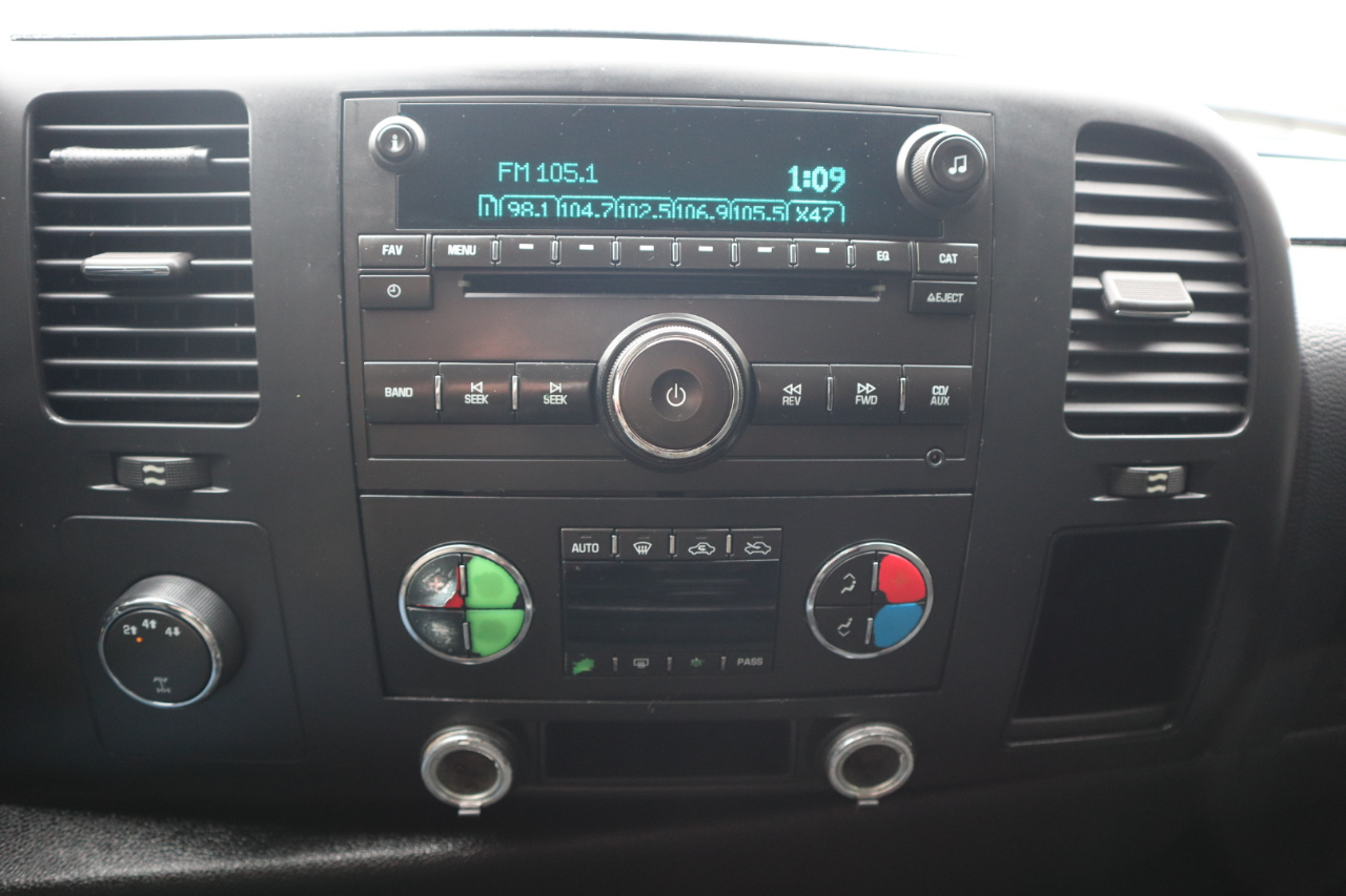 Chevrolet Silverado 2500HD 4WD Crew Cab 153" LT w/1LT 2008