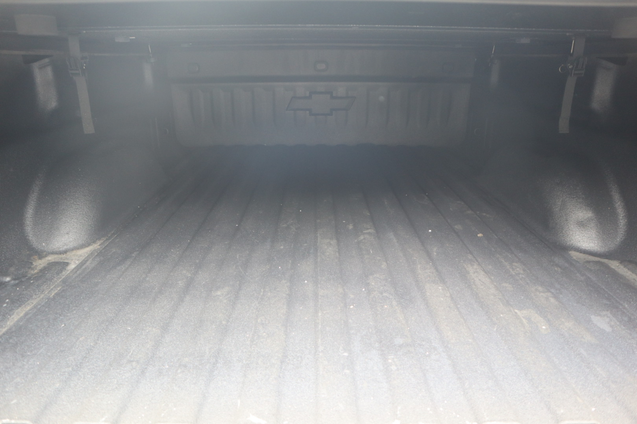 Chevrolet Silverado 2500HD 4WD Crew Cab 153.7" High Country 2018