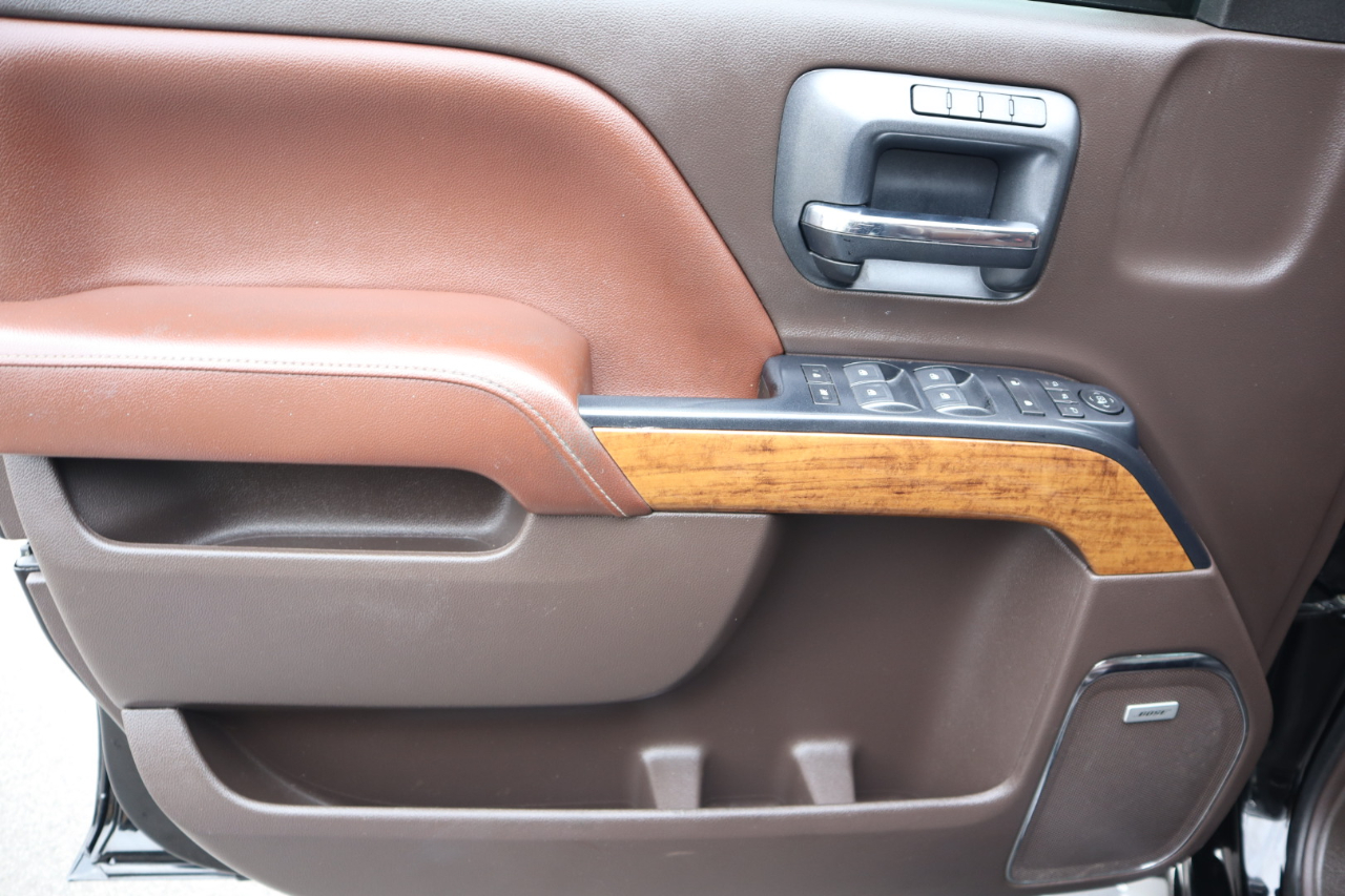 Chevrolet Silverado 2500HD 4WD Crew Cab 153.7" High Country 2018