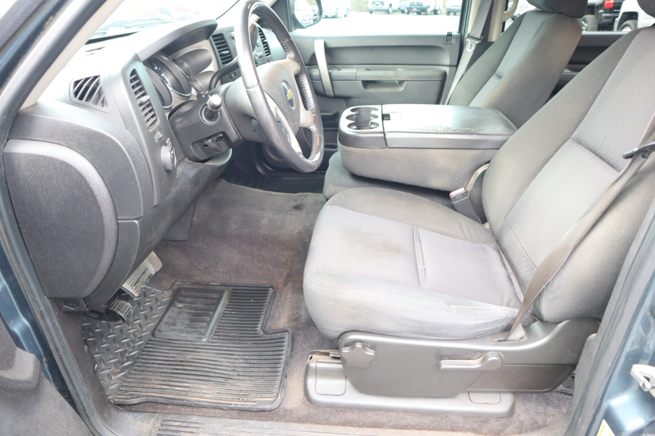 Chevrolet Silverado 1500 2WD Crew Cab 143.5" LT 2010