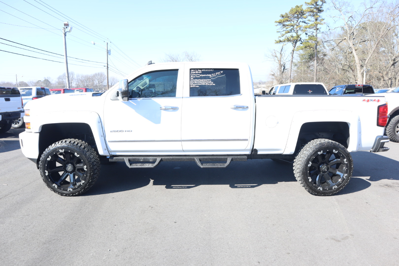 Chevrolet Silverado 2500HD 4WD Crew Cab 153.7" LTZ 2017