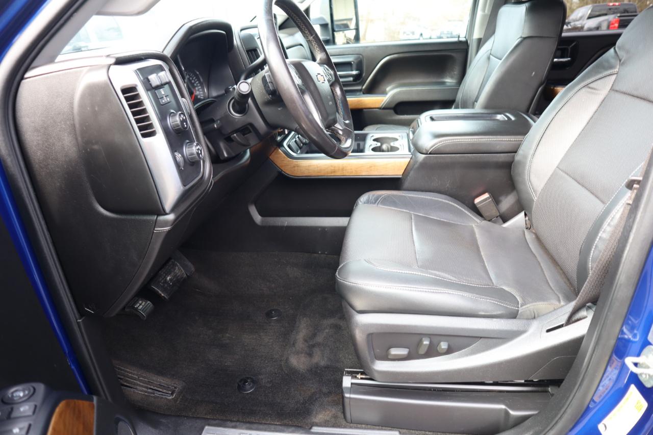 Chevrolet Silverado 3500HD 4WD Crew Cab 167.7" LTZ 2015
